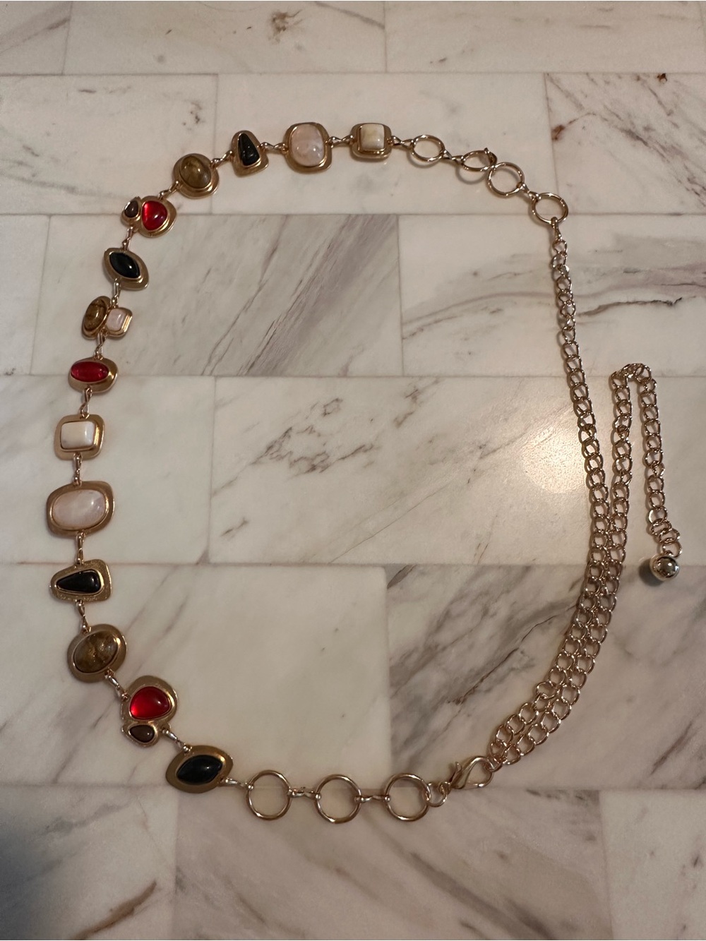 Gold Gemstone Chain Waist Belt — Red, Black, Cream Accents - Picture 5 of 5